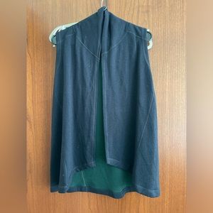 Ibex wool shawl/vest. Size M. NWOT